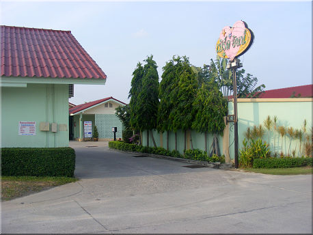 Bird Inn Pattaya